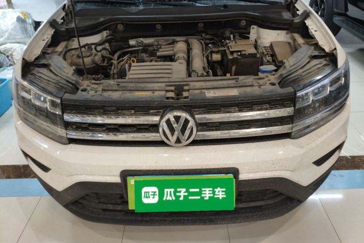 Volkswagen Tharu 2019 car image #22