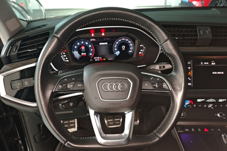 Audi Q3 2021 #11 Audi Q3 2021 car image #11