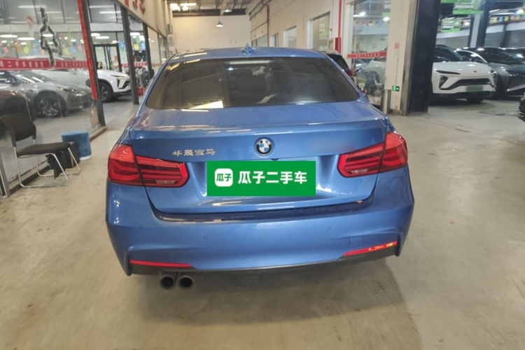 BMW 3 Series 2018 #6 BMW 3 Series 2018 car image #6