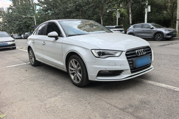 Audi A3 2015 immagine di auto #4