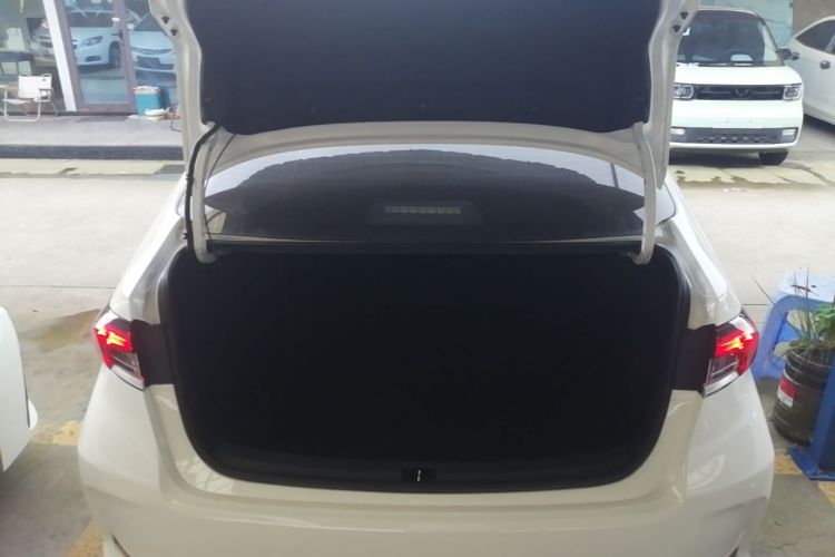 Toyota Corolla 2023 car image #19