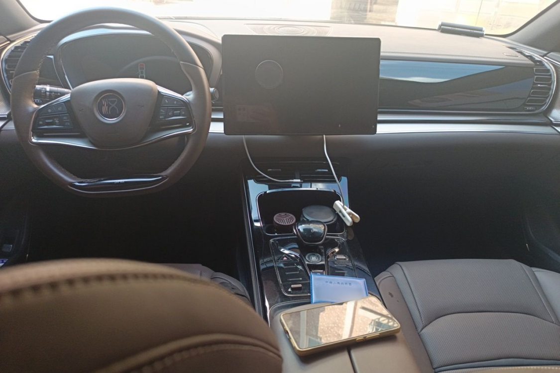 BYD Han 2022 car image #21