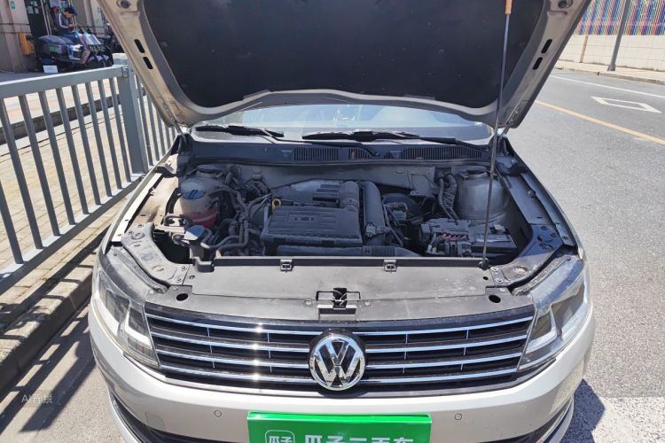 Volkswagen Lavida 2017 car image #22