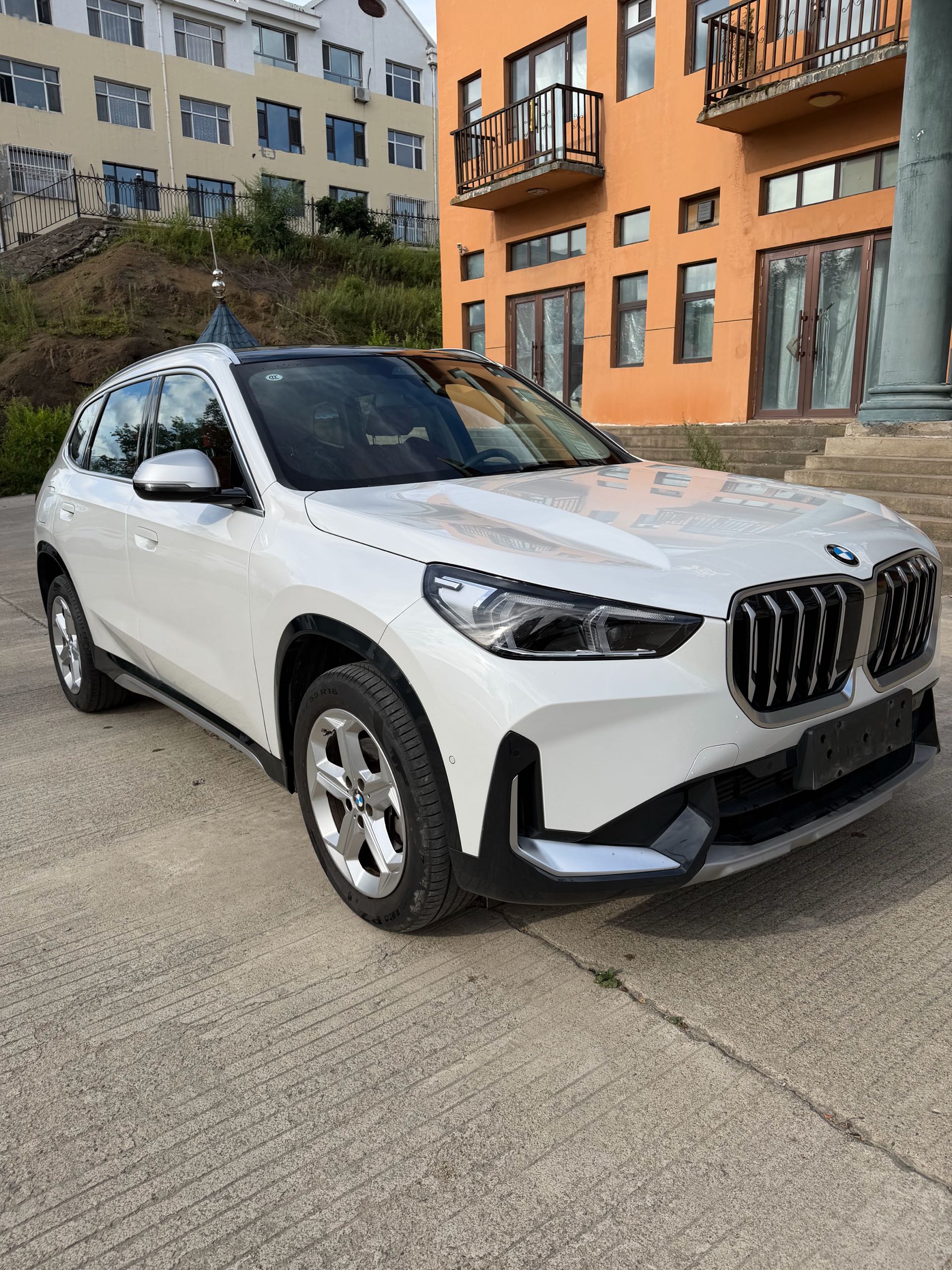 BMW X1 2024 immagine di auto #2