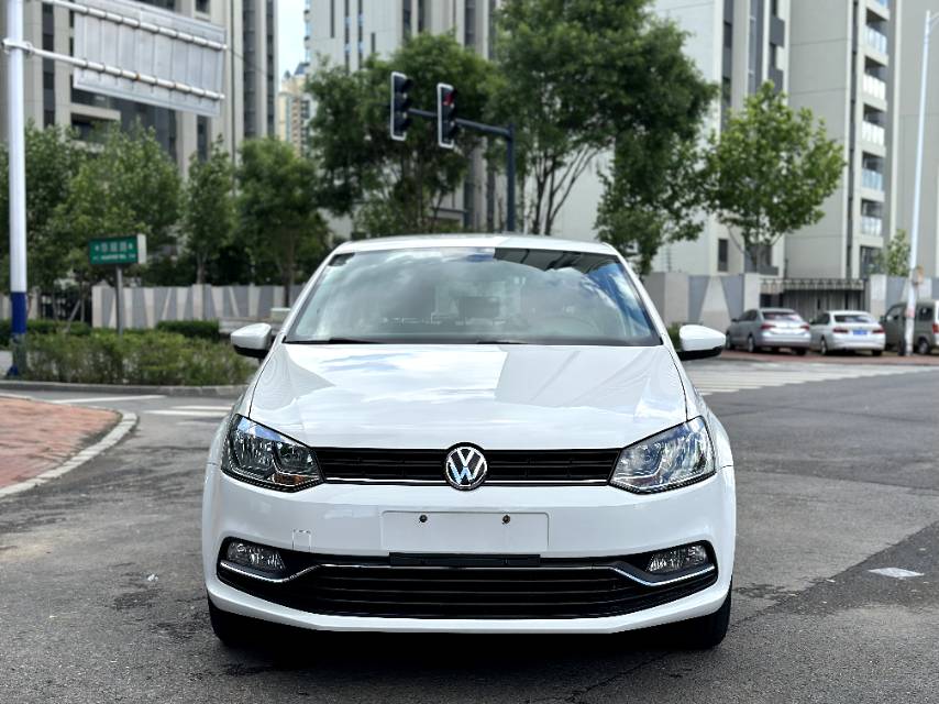 Volkswagen Polo 2015 #2 Volkswagen Polo 2015 car image #2