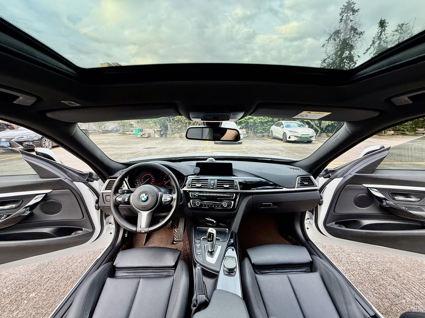 BMW 3 Series GT 2021 imagen de coche #9