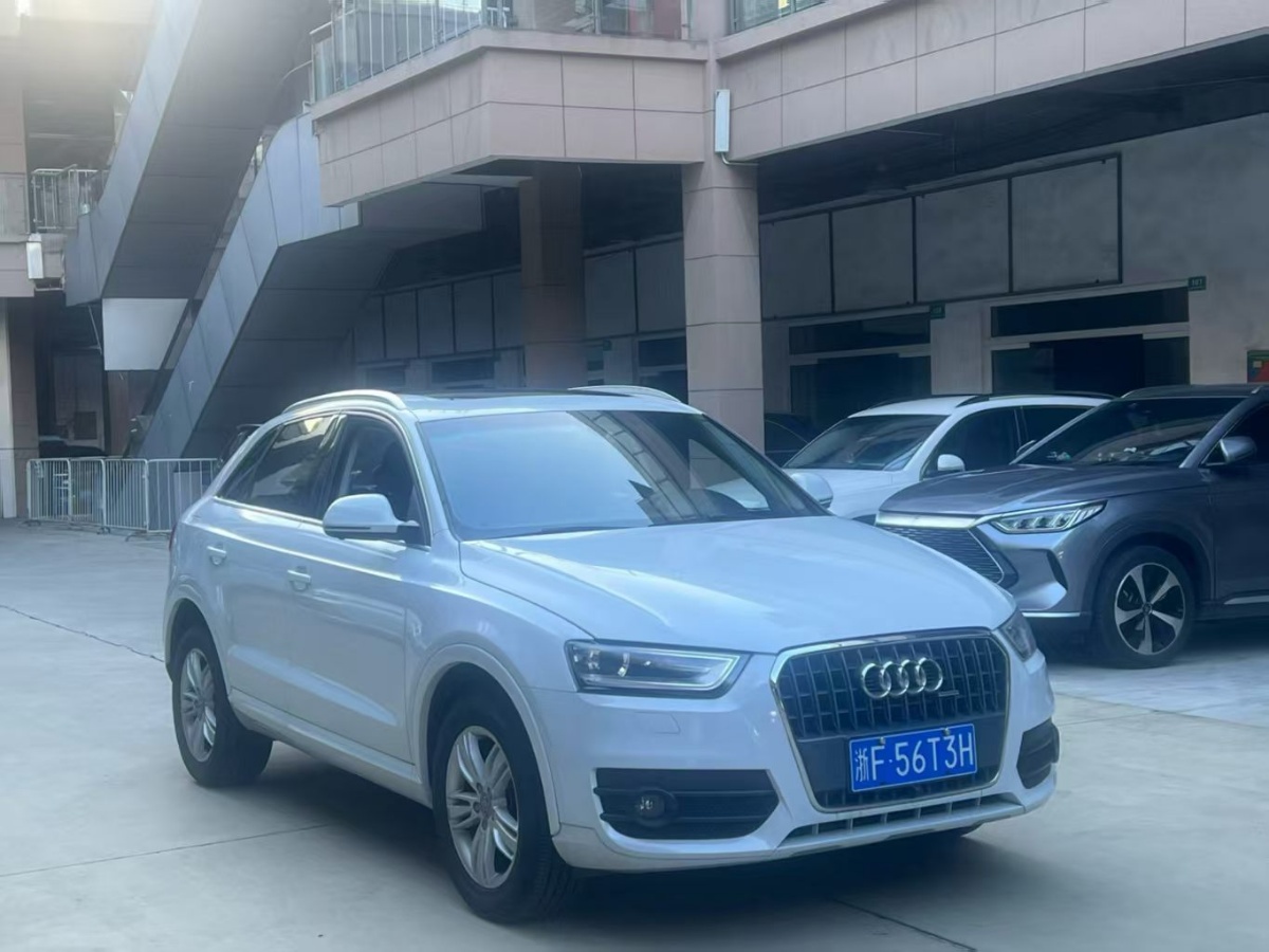 Audi Q3 2016 #3 Audi Q3 2016 car image #3