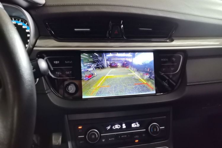 GEELY Emgrand 2020 car image #17