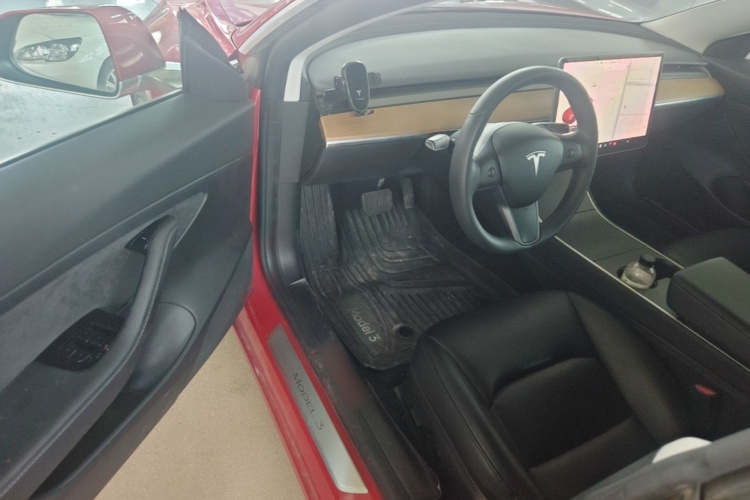 Tesla Model 3 2020 #16 Tesla Model 3 2020 car image #16