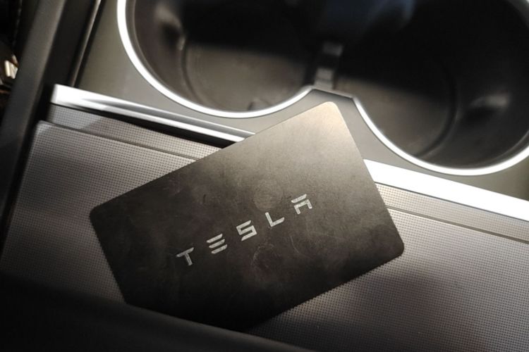 Tesla Model 3 2024 #9 Tesla Model 3 2024 car image #9