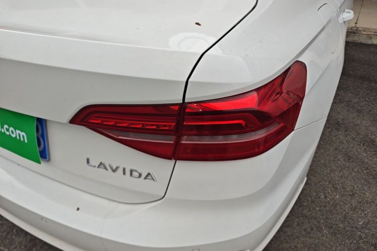 Volkswagen Lavida 2020 car image #8