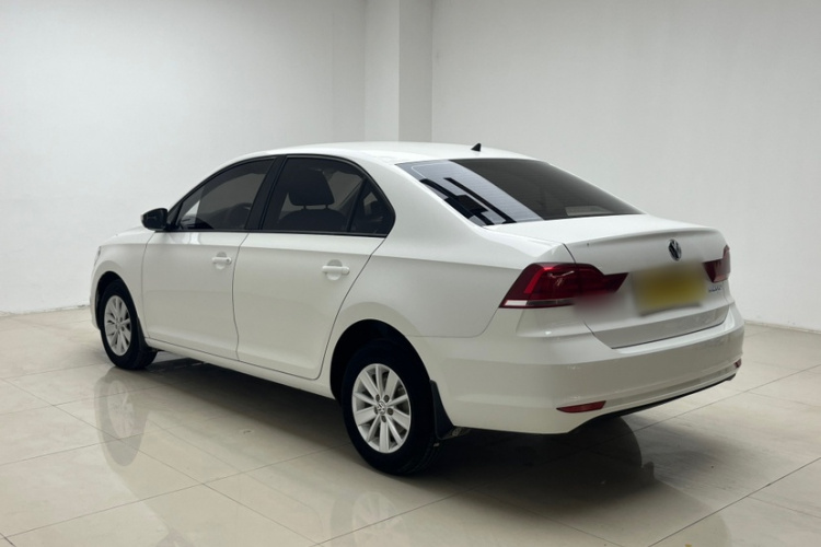 Volkswagen Santana 2019 car image #6