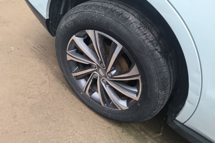 GEELY Vision X6 2021 car image #10