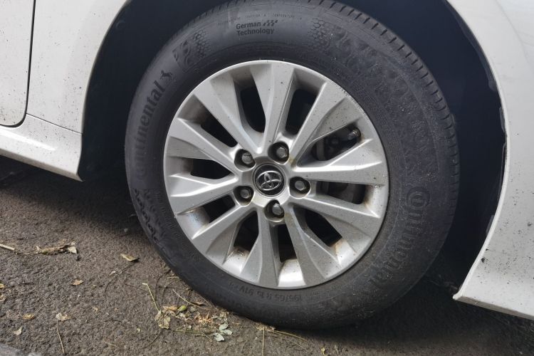 Toyota Corolla 2019 #6 Toyota Corolla 2019 car image #6