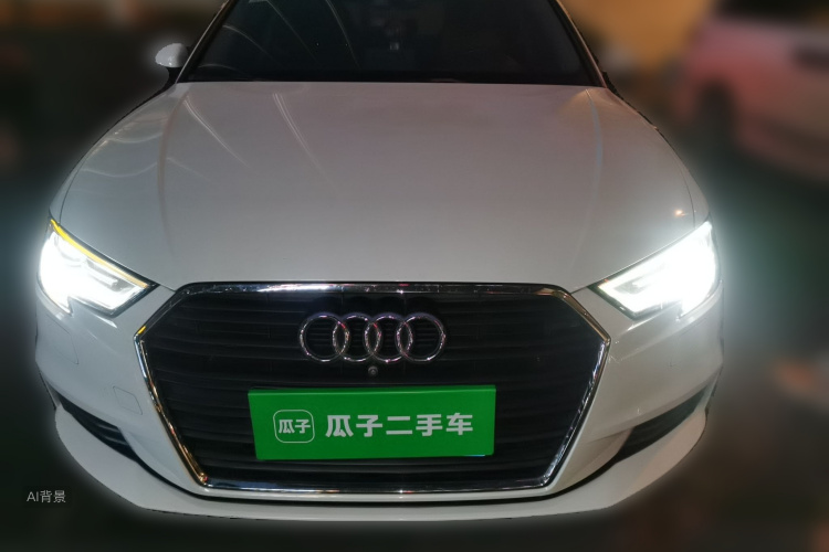 Audi A3 2018 car image #3