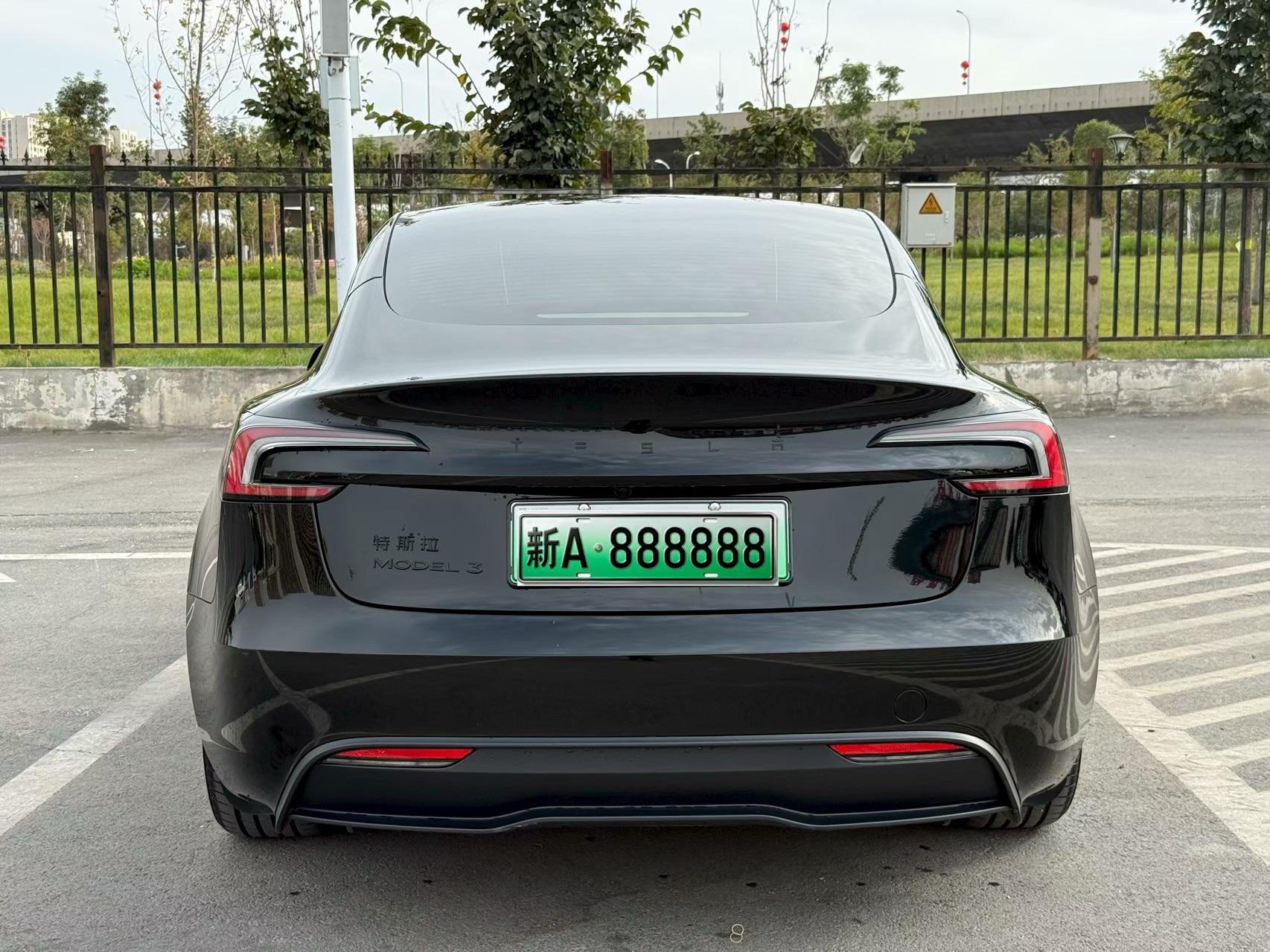 Tesla Model 3 2026 #8 Tesla Model 3 2026 car image #8