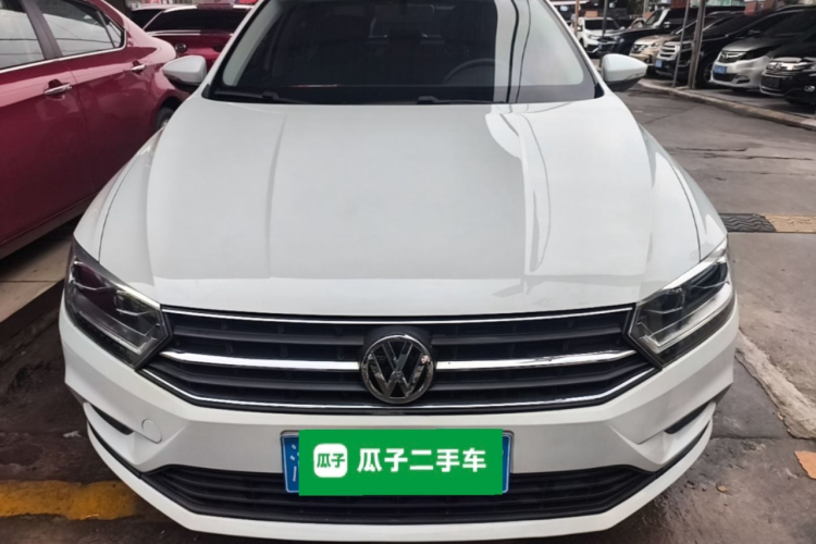 Volkswagen Bora 2021 صورة سيارة #3