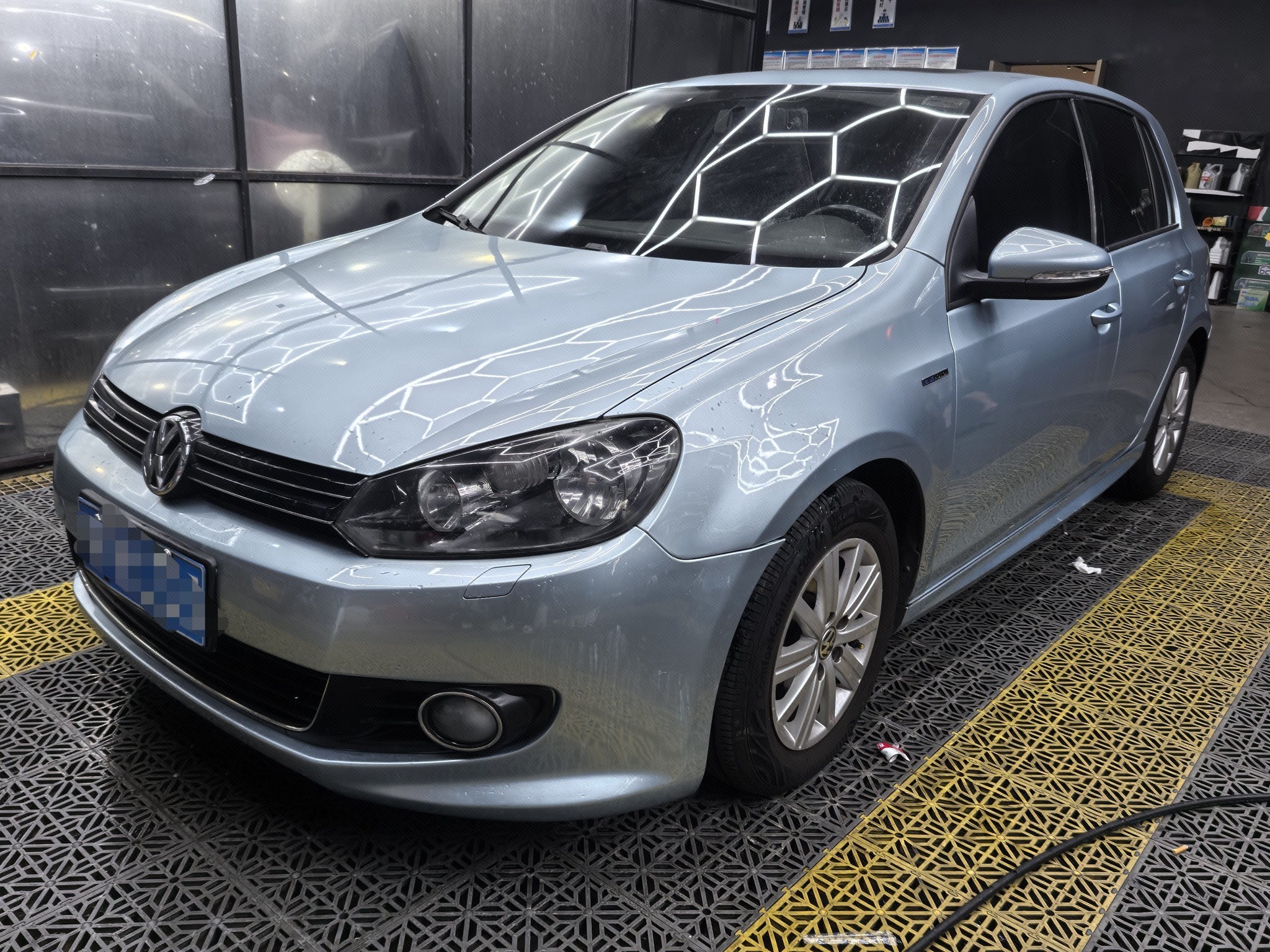 2012 2012 car image