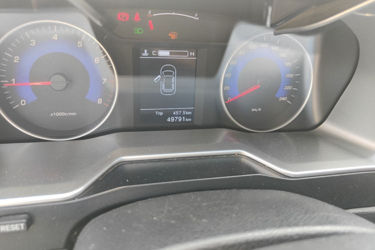 GEELY Emgrand 2016 #14 GEELY Emgrand 2016 immagine di auto #14