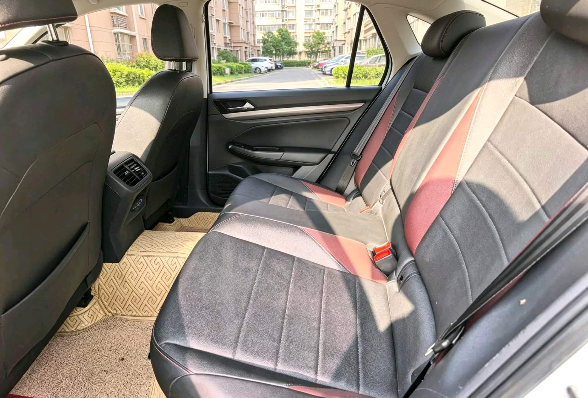 Volkswagen Bora 2020 immagine di auto #9