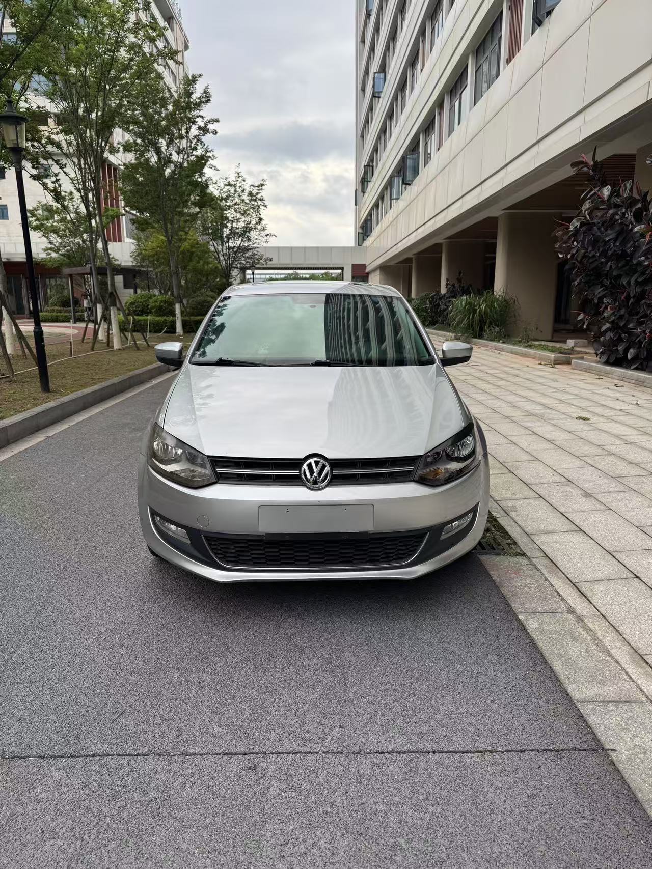 Volkswagen Polo 2013 car image #4