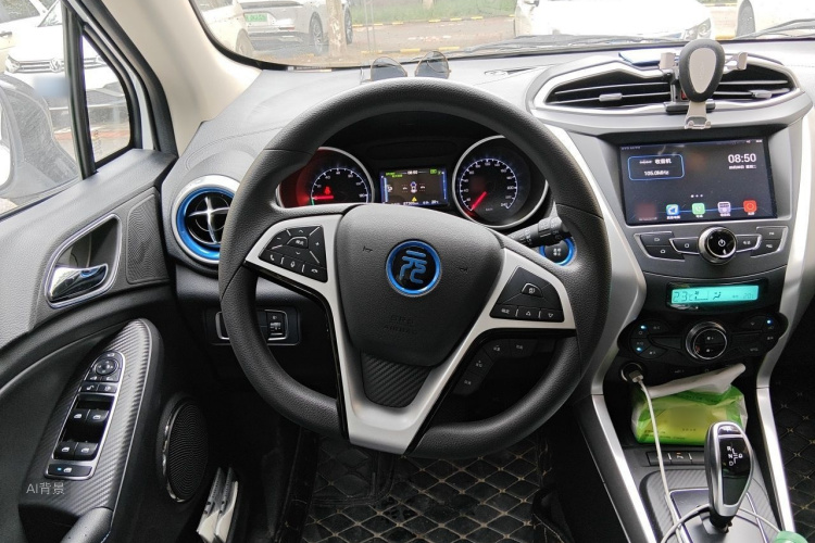 BYD Yuan New Energy 2019 #12 BYD Yuan New Energy 2019 car image #12