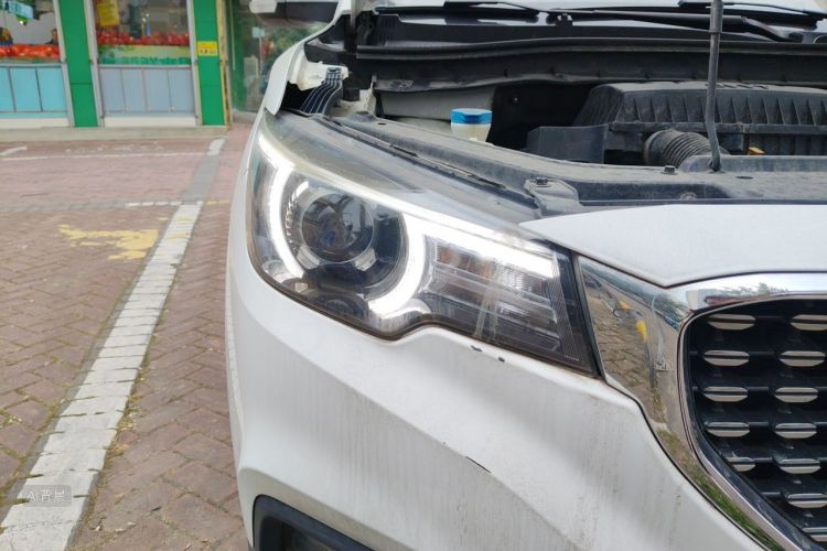 MG ZS 2018 #8 MG ZS 2018 car image #8