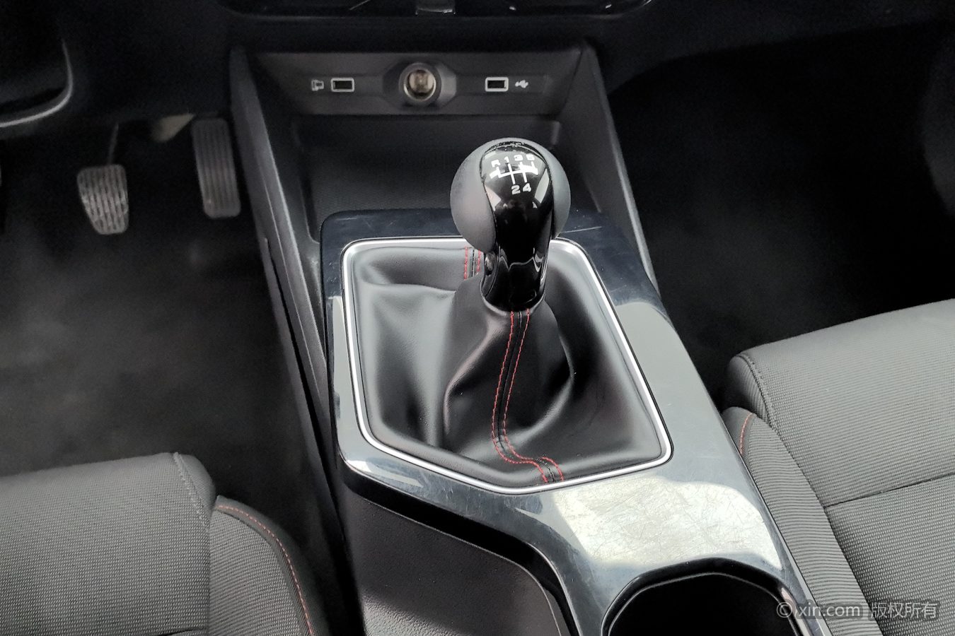 MG 5 2023 image de voiture #14