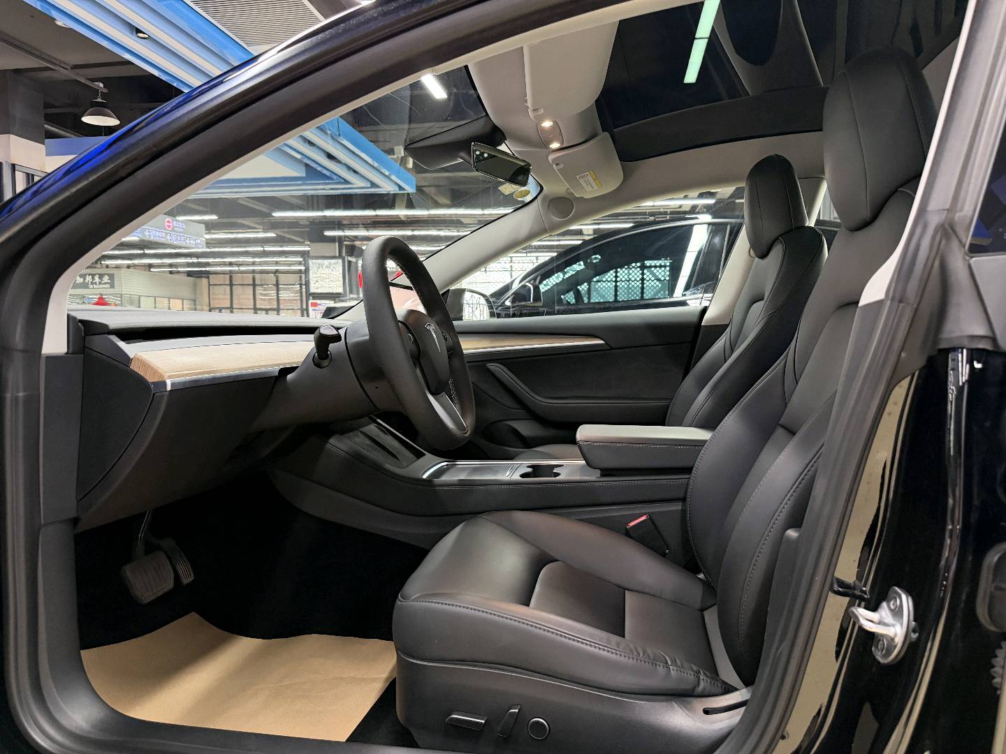 Tesla Model 3 2021 #9 Tesla Model 3 2021 car image #9