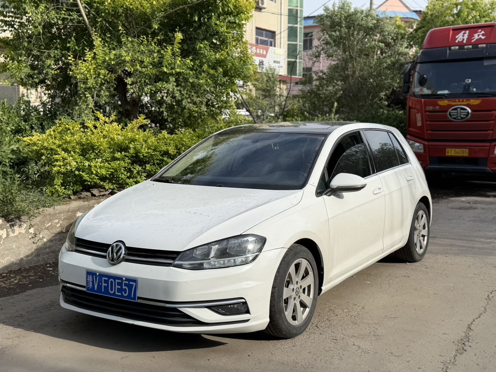 2019 immagine di auto 