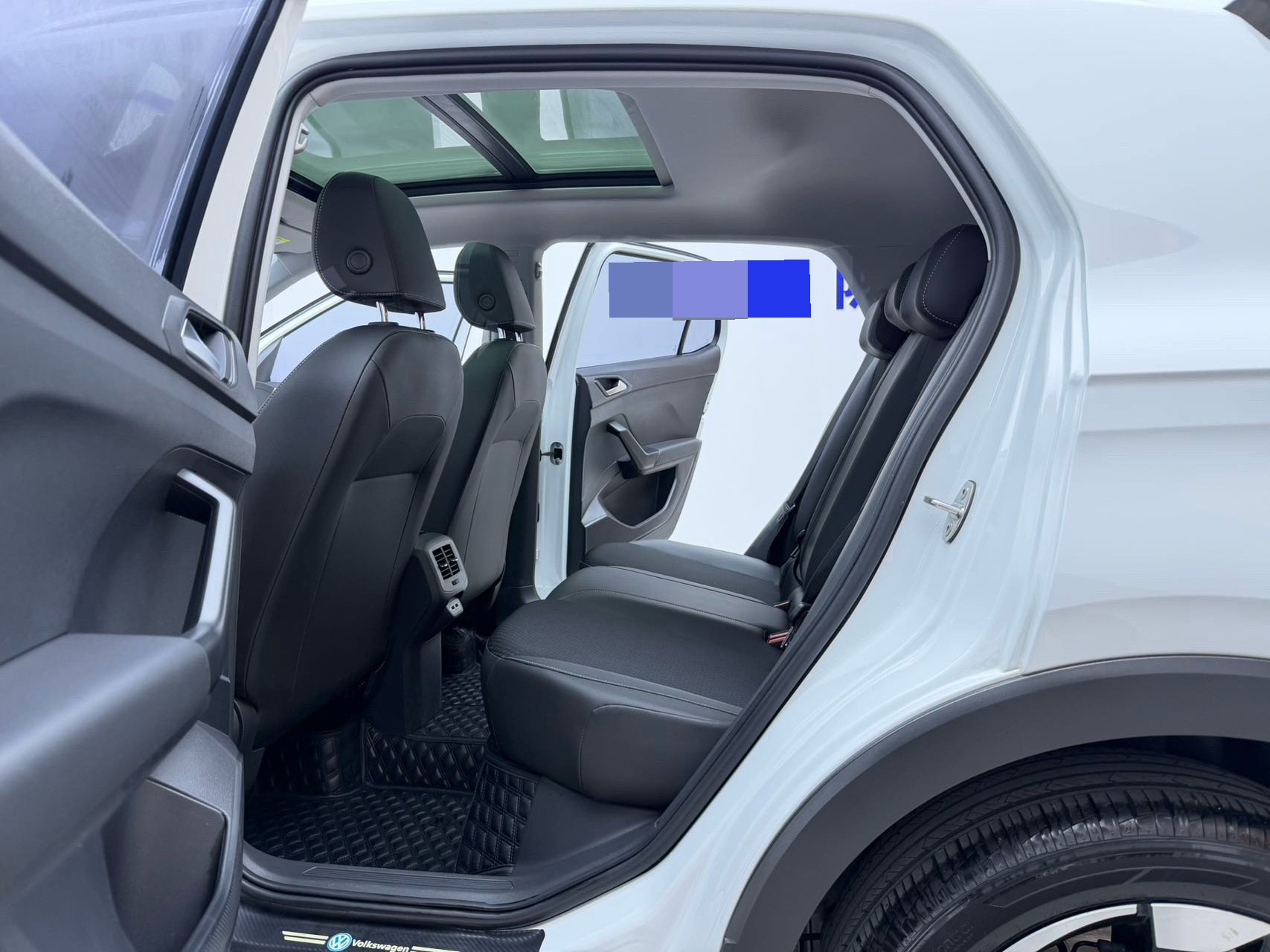 Volkswagen Tacqua 2022 car image #10