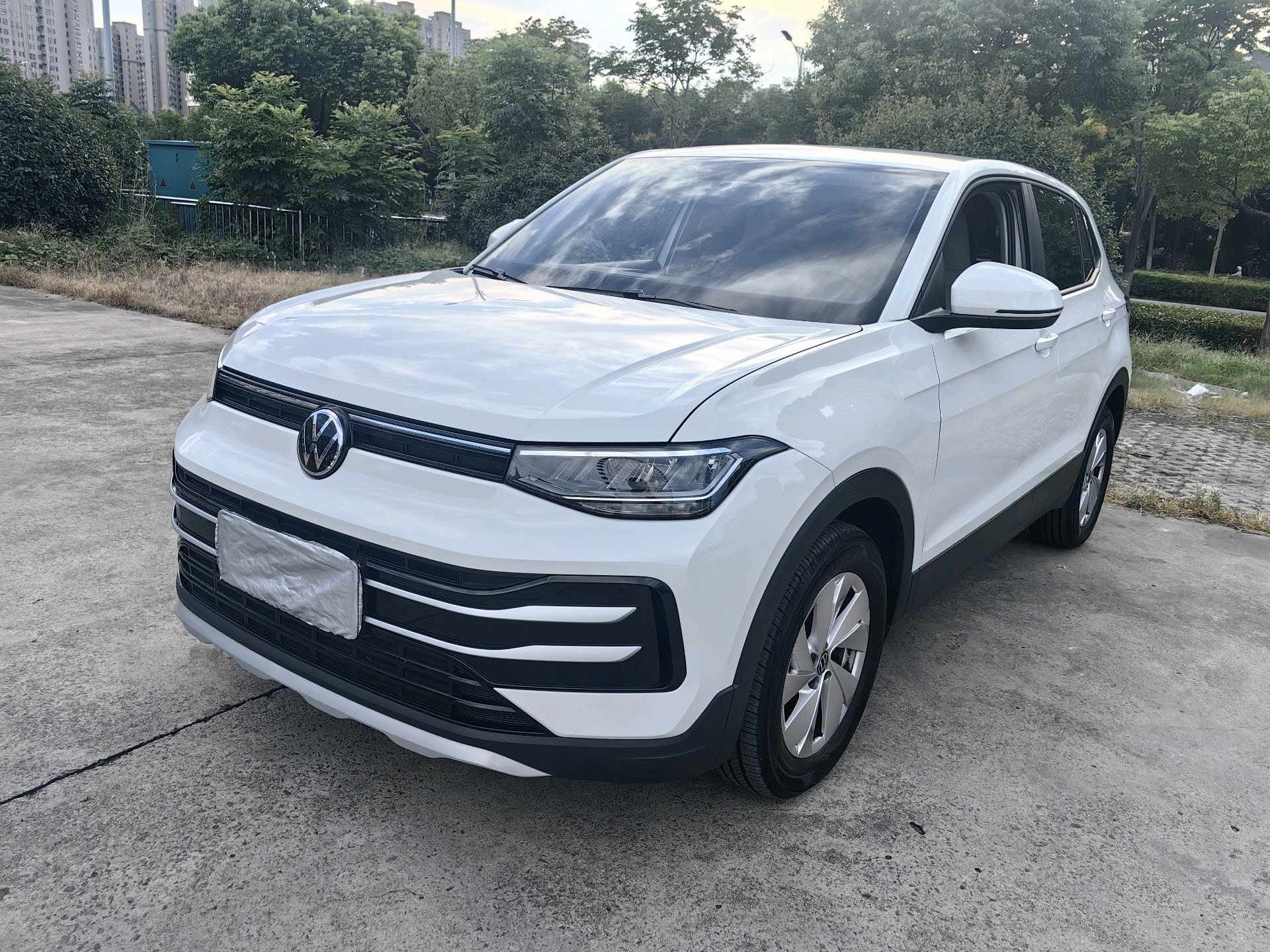 Volkswagen Tharu 2025 Volkswagen Tharu 2025 car image
