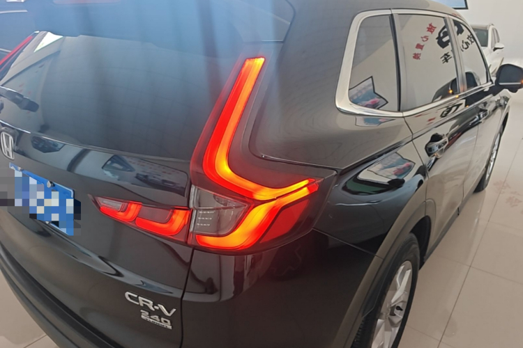 Honda CR-V 2023 car image #8