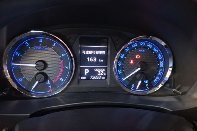 Toyota Corolla 2016 car image #12