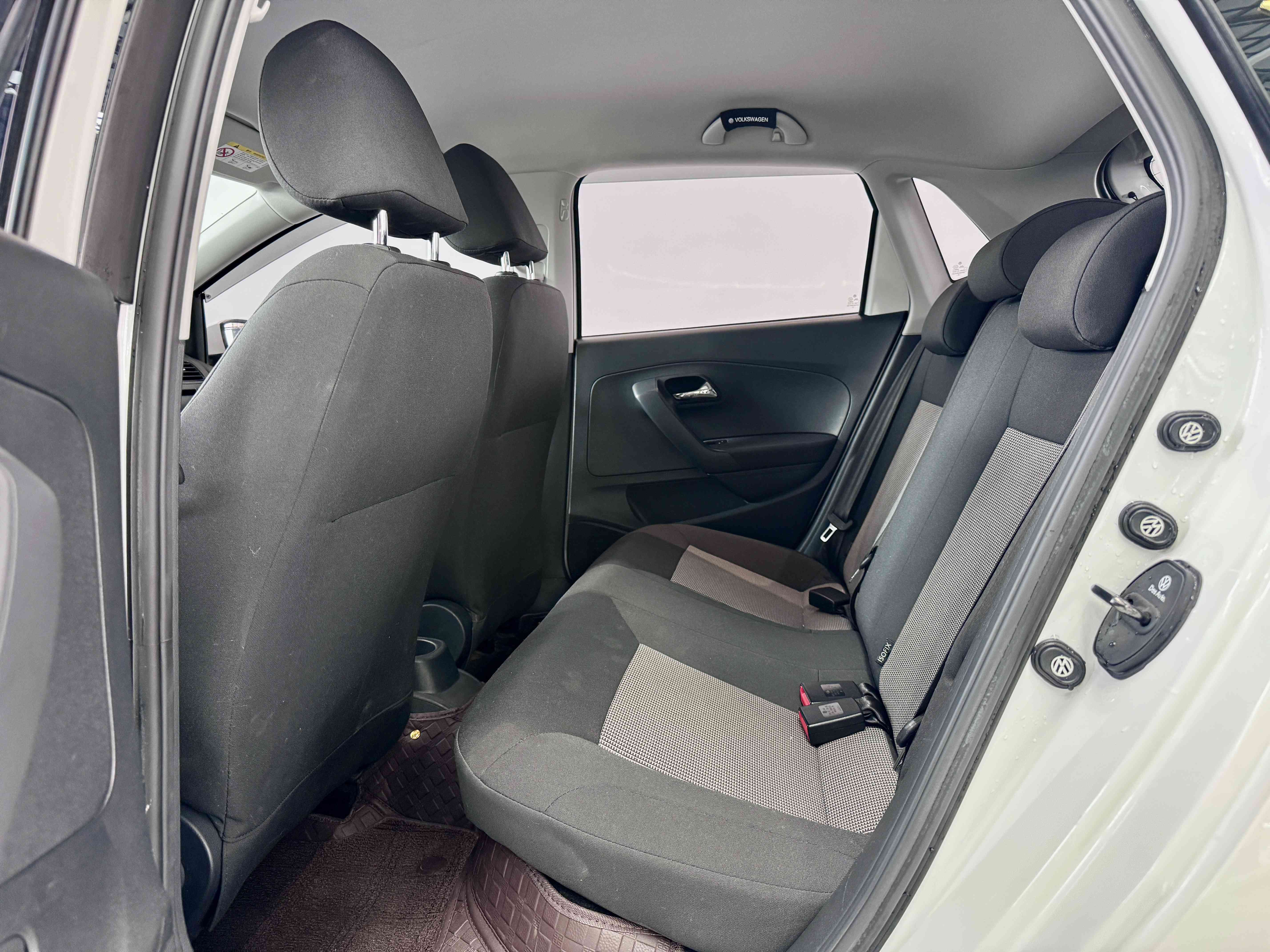 Volkswagen Polo 2019 #11 Volkswagen Polo 2019 car image #11
