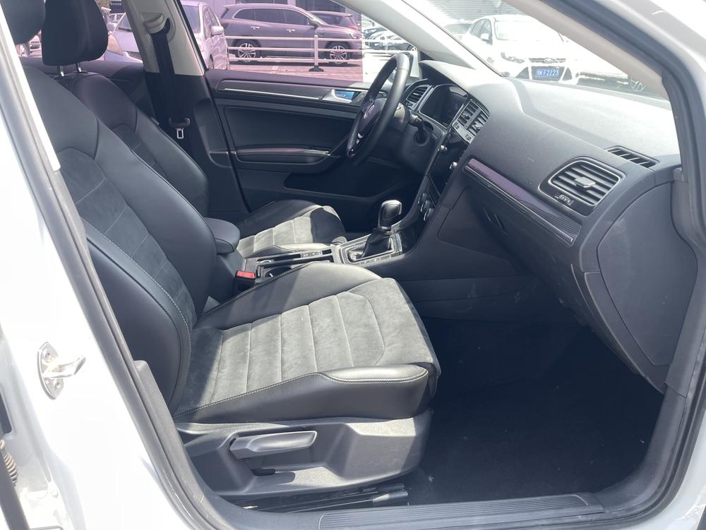 Volkswagen Golf 2018 #12 Volkswagen Golf 2018 car image #12