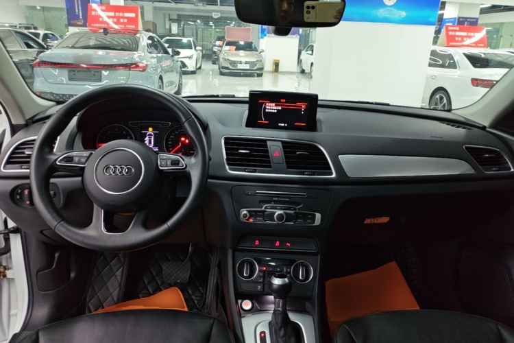 Audi Q3 2018 #10 Audi Q3 2018 immagine di auto #10