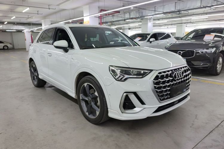 Audi Q3 2024 #4 Audi Q3 2024 car image #4