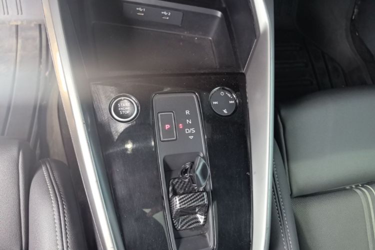 Audi A3 2022 car image #18