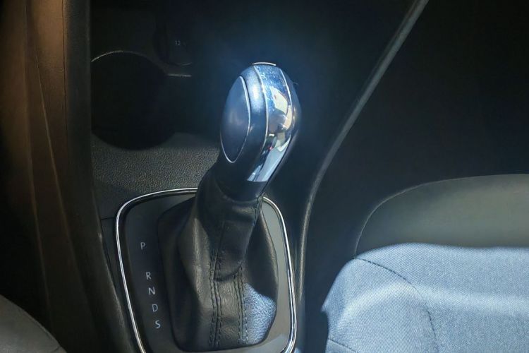 Volkswagen Polo 2018 car image #11
