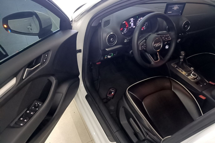 Audi A3 2019 #12 Audi A3 2019 immagine di auto #12