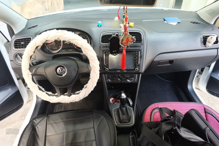Volkswagen Polo 2016 image de voiture #11
