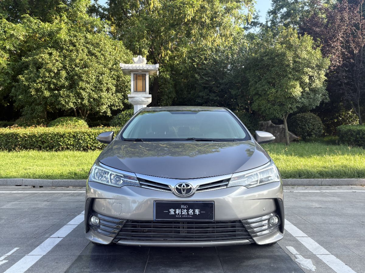 Toyota Corolla 2017 #5 Toyota Corolla 2017 car image #5