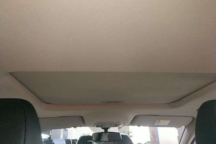 GEELY Coolray 2025 immagine di auto #18