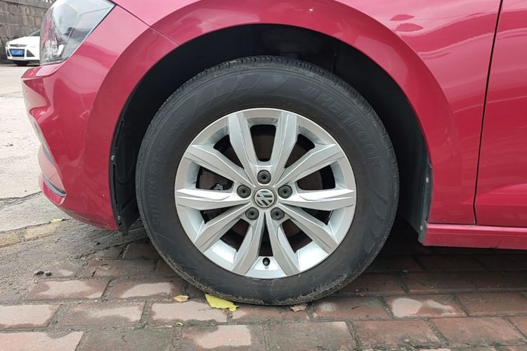 Volkswagen Polo 2020 immagine di auto #9