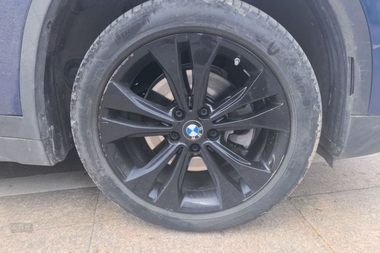 BMW X1 2020 car image #9