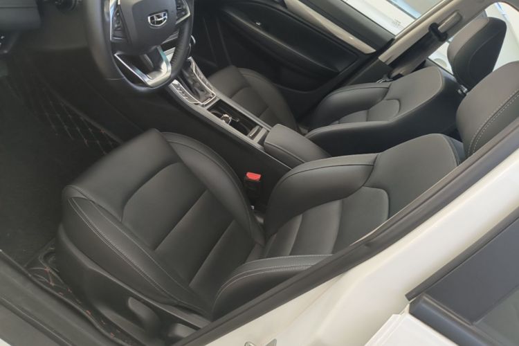 GEELY Emgrand 2020 #15 GEELY Emgrand 2020 car image #15