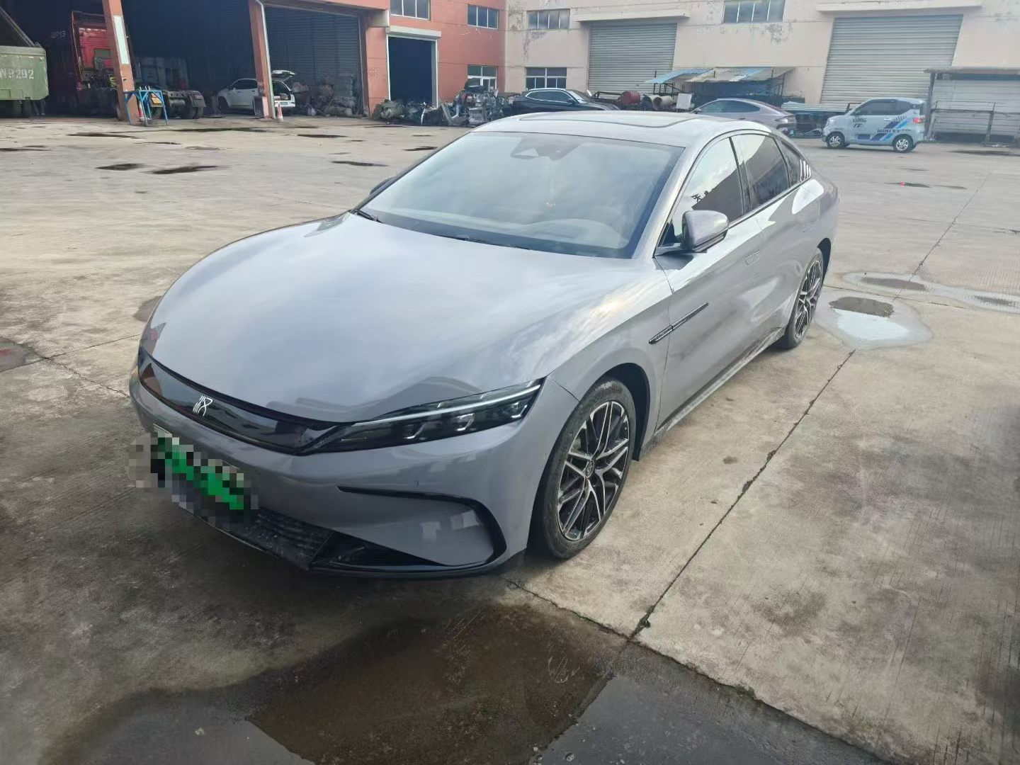 BYD Han 2025 BYD Han 2025 immagine di auto
