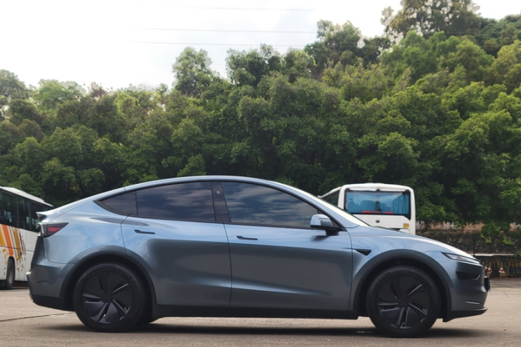 Tesla Model Y 2025 #7 Tesla Model Y 2025 imagem de carro #7