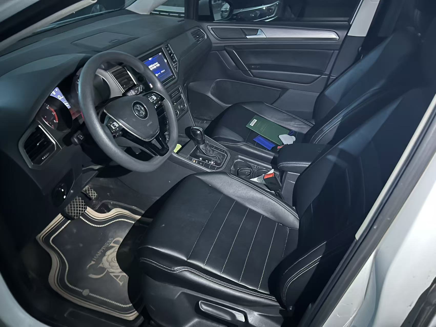 Volkswagen Golf Sportsvan 2018 #4 Volkswagen Golf Sportsvan 2018 car image #4